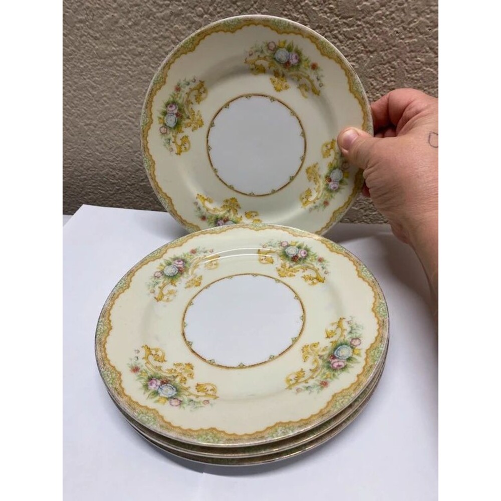 ^ Vintage Berkshire Ware Japan Floral Salad Plates - Set of 4